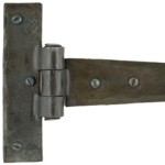 FROM THE ANVIL 33204 - BEESWAX T-HINGE PENNY END 9 INCH