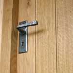 FROM THE ANVIL 33700 - PEWTER PATINA AVON LEVER LOCK ON BACKPLATE SET