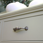 FROM THE ANVIL 83528 - HAMMERED D HANDLE 252MM NATURAL