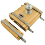 FROM THE ANVIL 33004 - OAK BOX LOCK WITH PEWTER PATINA FITTINGS